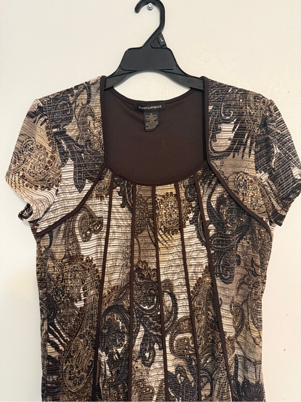 Susan Lawrence Brown & Cream Paisley Scoop-Neck Short Sleeve Top